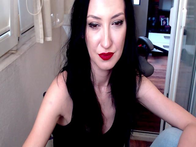Live sex webcam photo for MistressNadia #256819236