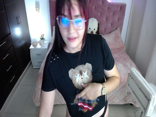 Live sex webcam photo for Anastasia_bee #260451920