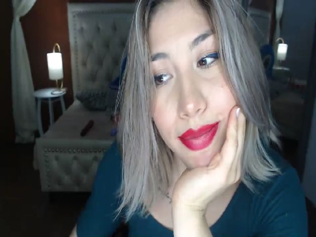 Live sex webcam photo for Vicky_Guzman #254250309