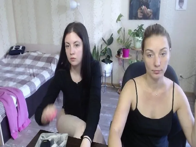 Live sex webcam photo for UrBlack_Kitty #255861503