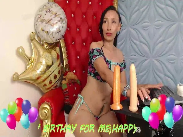 Live sex webcam photo for BlowMommy #252400351
