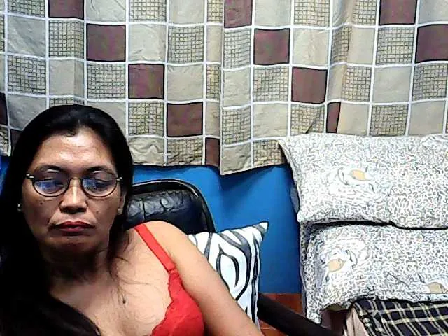Live sex webcam photo for hOtGranny4u #241074881