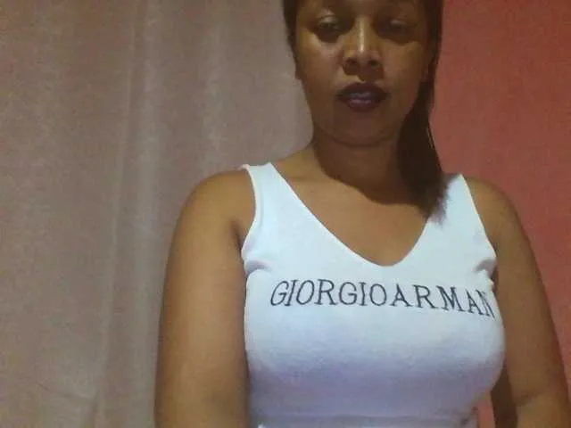 Live sex webcam photo for big-ass-sexy #245754696