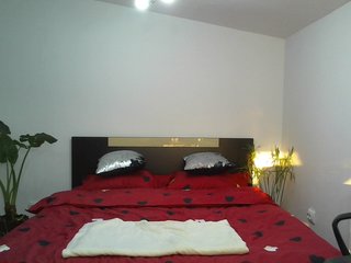 Live sex webcam photo for Angel-inna18 #240802595