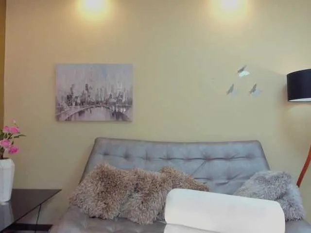 Live sex webcam photo for NickyWayne1 #287986991