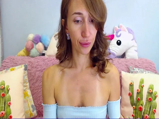 Live sex webcam photo for BeddableCis #260179386
