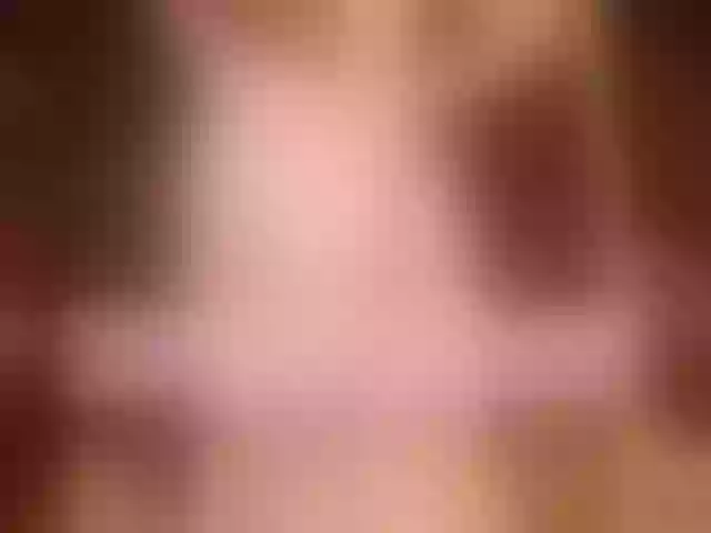 Live sex webcam photo for Angelytaxx #263945769