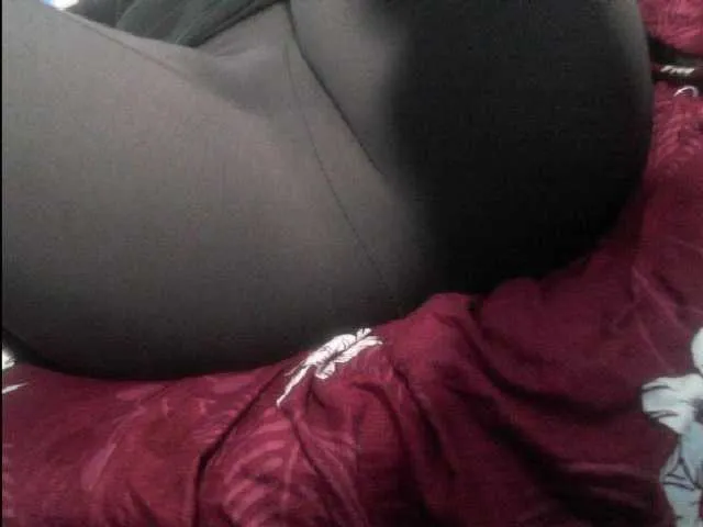 Live sex webcam photo for YourDesire36 #257042323