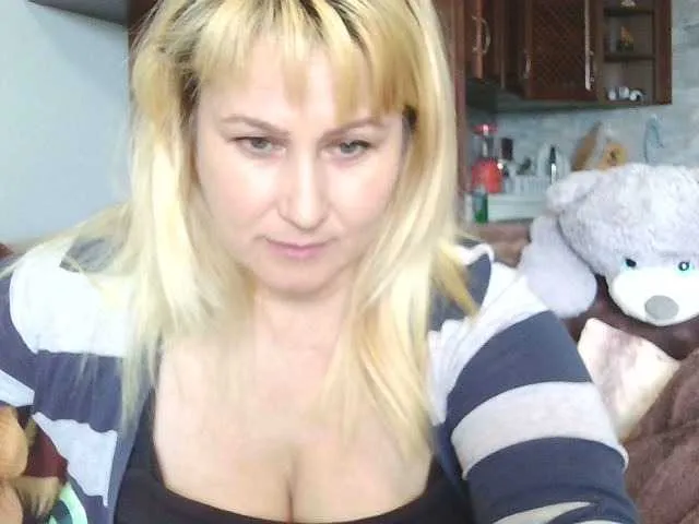 Live sex webcam photo for ketti13 #255918507