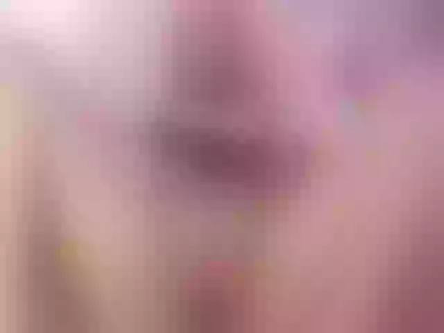 Live sex webcam photo for Sophie_pink18 #256314385