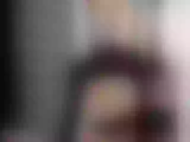 Live sex webcam photo for Redkendra #258674041