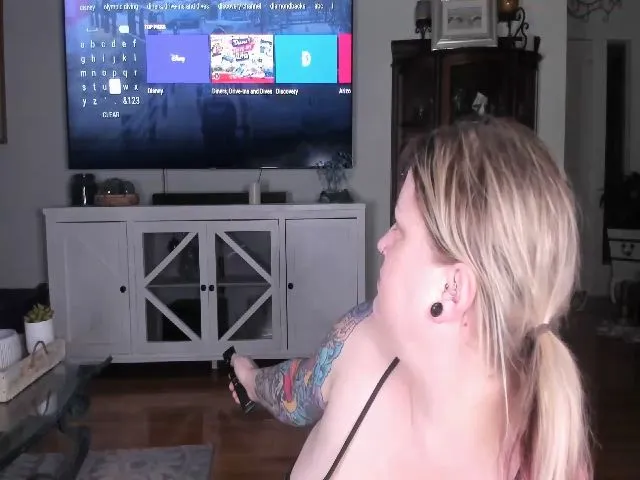 Live sex webcam photo for Mari_Jae #257349240