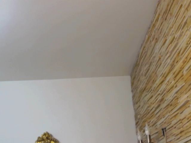 Live sex webcam photo for MissElisabeth #264526063