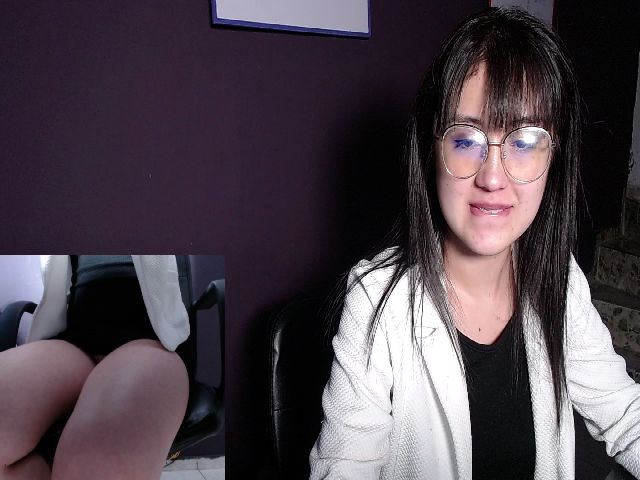 Live sex webcam photo for Charlotte_3x #253518554