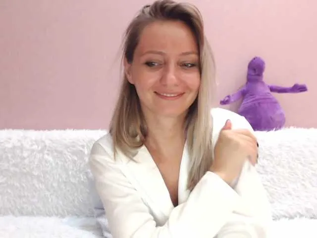 Live sex webcam photo for Gamora- #247085014