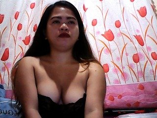 Live sex webcam photo for Alice999b #240689336