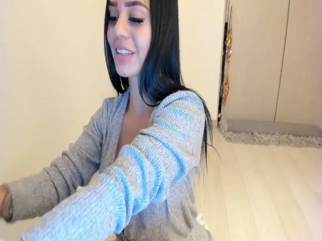 Live sex webcam photo for kas__ #258947030