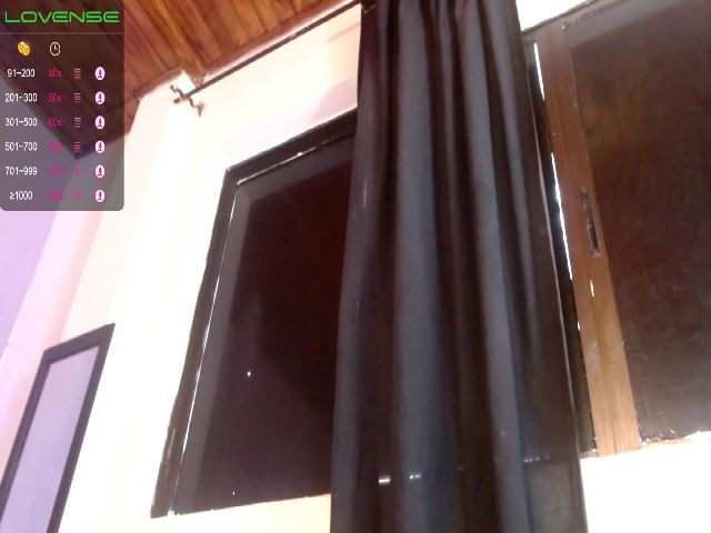 Live sex webcam photo for Sofia_ebony #263123363