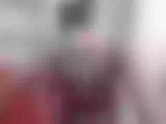 Live sex webcam photo for JullieMilf #257687362