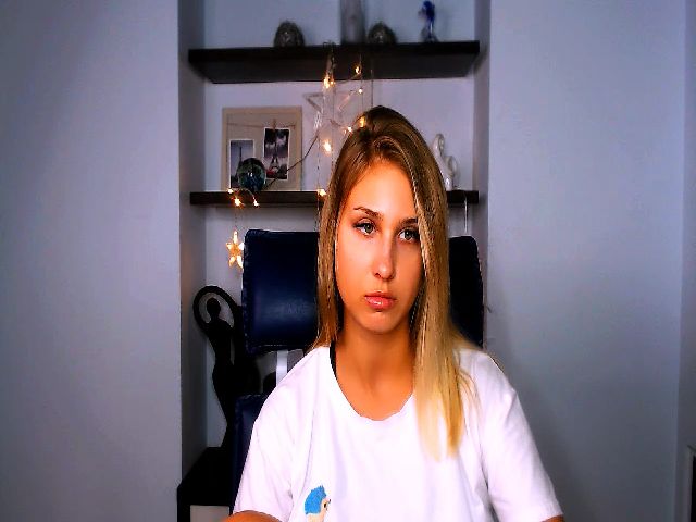 Live sex webcam photo for Vital__Force #261223995