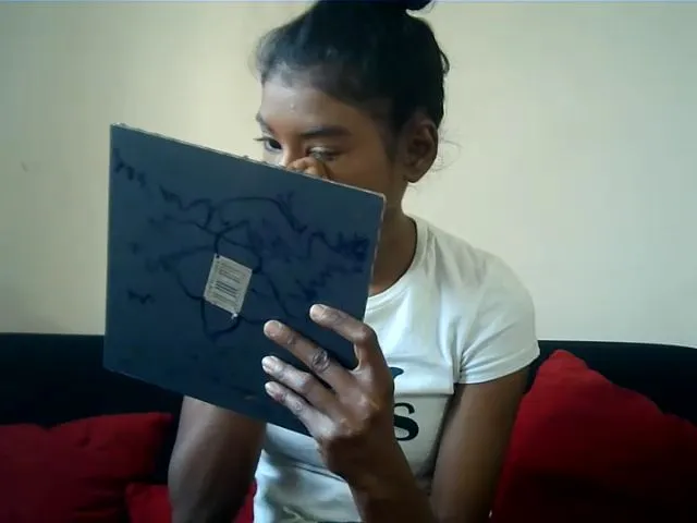 Live sex webcam photo for dirtyrissa69 #259844223