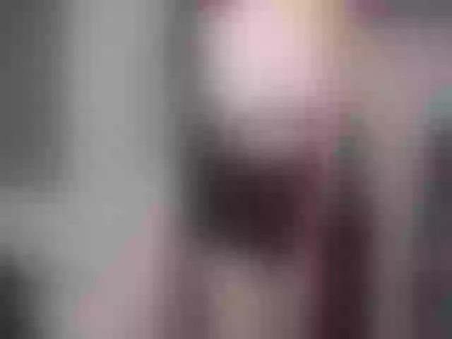 Live sex webcam photo for Azucenaxxxgp #255356228
