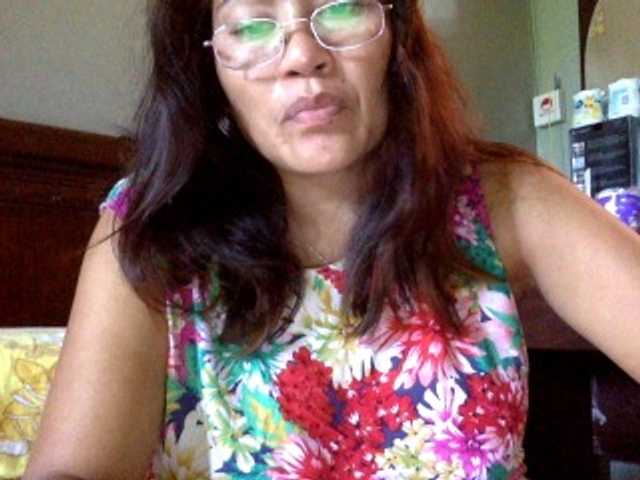 Live sex webcam photo for classygirl #241278843