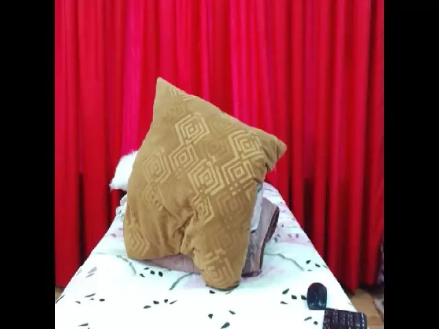 Live sex webcam photo for BustyBoobsxxx #254406209