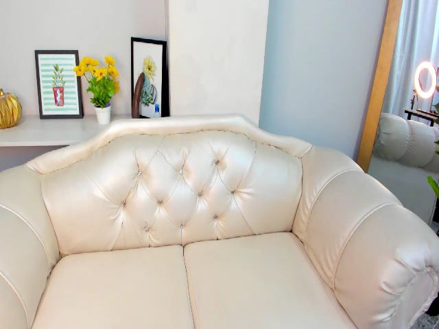 Live sex webcam photo for Eva_Watson #258893878