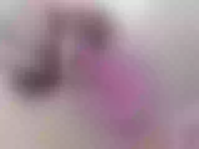 Live sex webcam photo for Cherrycute666 #261085586