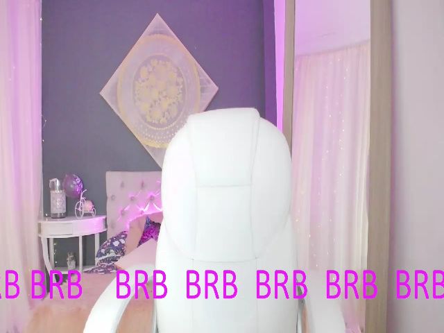 Live sex webcam photo for Karina_V #265427511