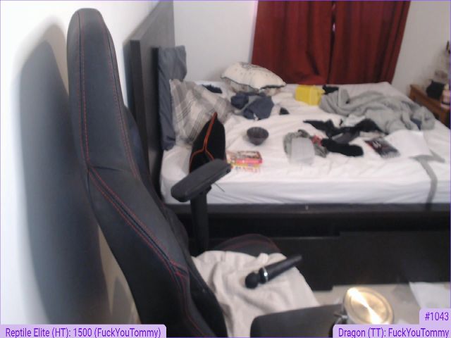 Live sex webcam photo for SpicySmithers #258212133