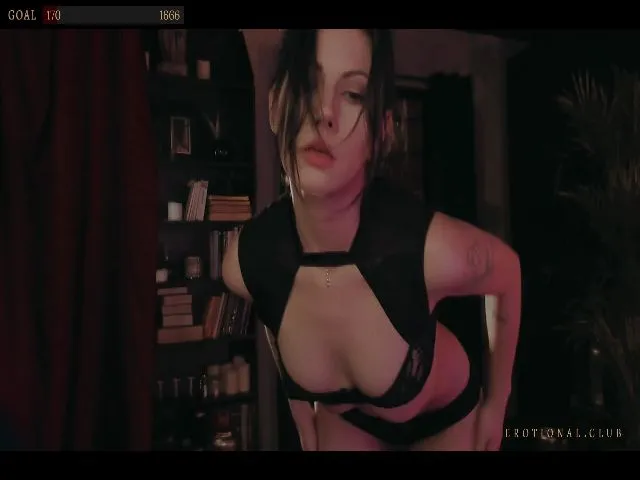 Live sex webcam photo for Erotional #260453712