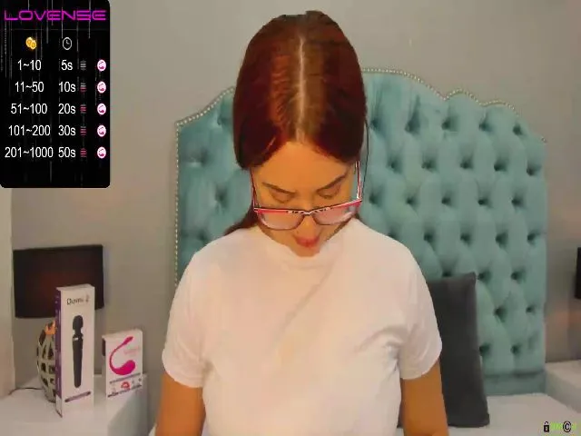 Live sex webcam photo for Esmeralda_R #256091777