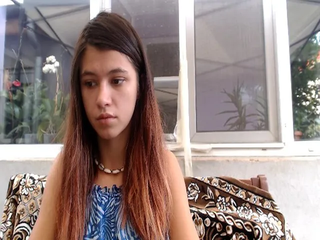 Live sex webcam photo for MisticaMissy #256947758