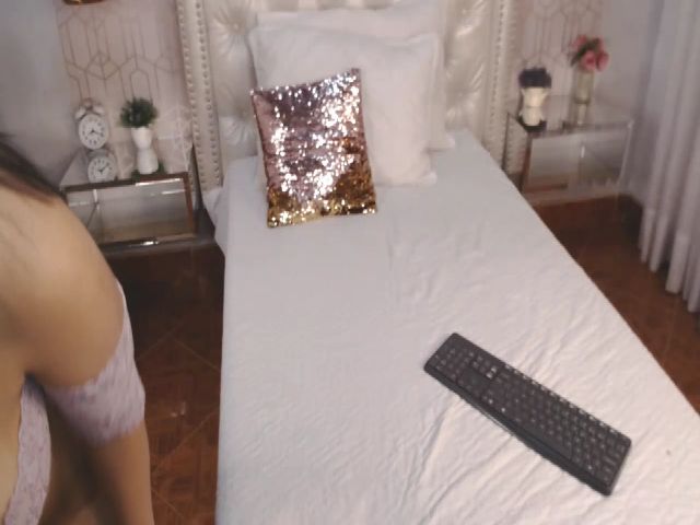 Live sex webcam photo for Rouse_bennett #253664971