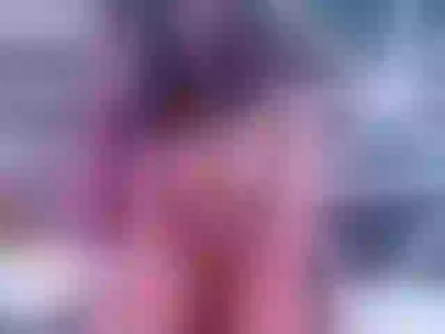 Live sex webcam photo for Sun-kissed1 #241296104