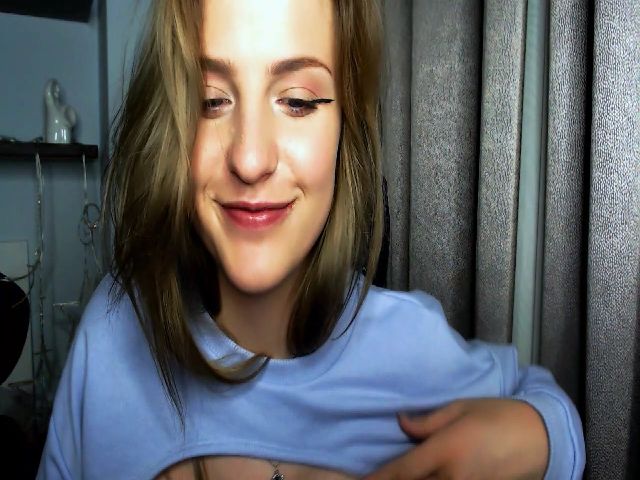 Live sex webcam photo for Sofia__White #261008878