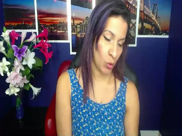 Live sex webcam photo for Infernalsexx #259560022