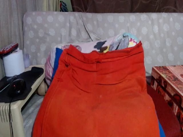 Live sex webcam photo for Carolinessex #253796403