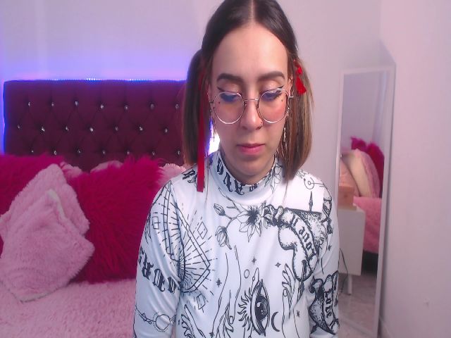 Live sex webcam photo for SamPuckett #255760835