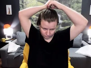 Live sex webcam photo for CoconutLegs #240785693