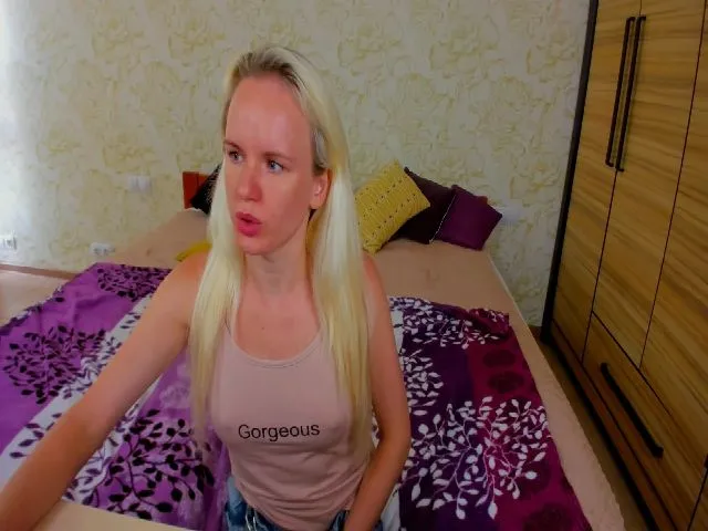 Live sex webcam photo for SusanSmite #265332375