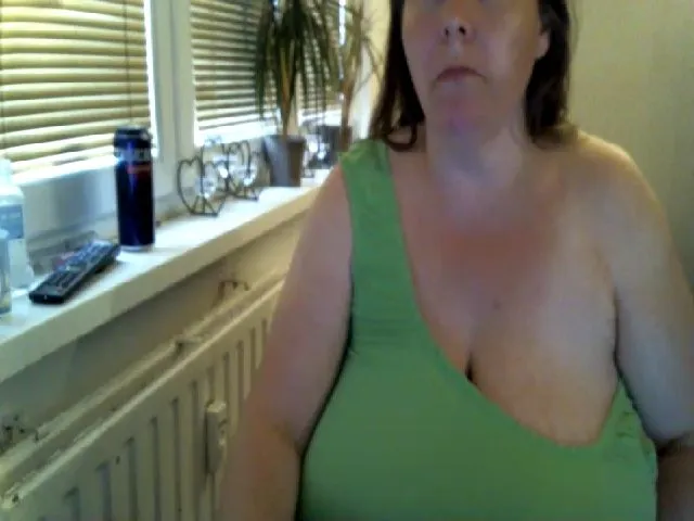 Live sex webcam photo for Bigmegi #255990629