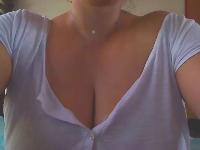 Live sex webcam photo for GIOVANA_SEX #254909419
