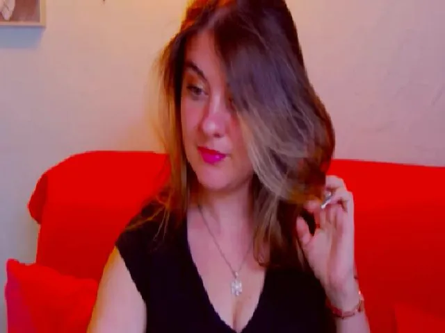 Live sex webcam photo for Kellsie #264290569