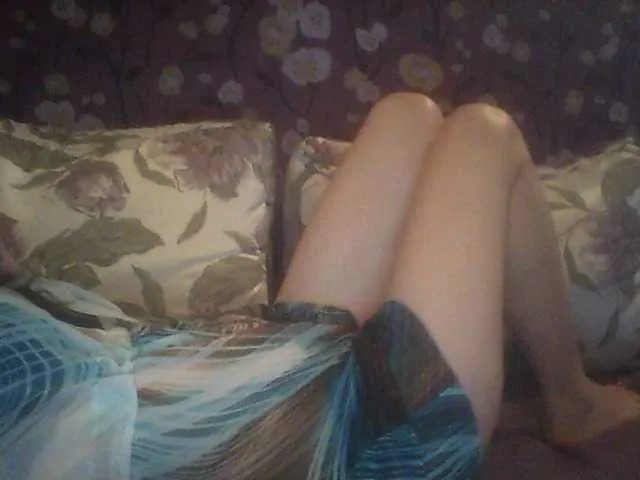 Live sex webcam photo for leila36 #245298296