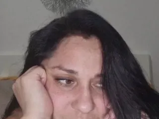 Live sex webcam photo for AmyAyrton #240844110