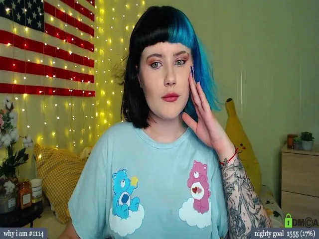 Live sex webcam photo for RoomOfGhosts #256099742