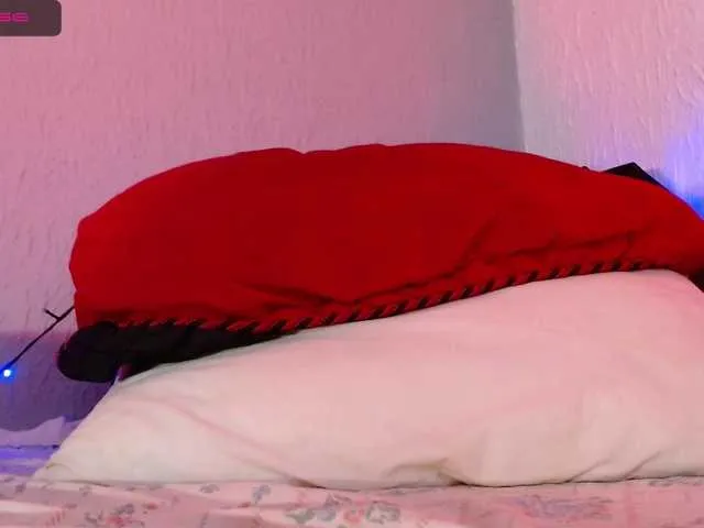 Live sex webcam photo for TutiPorn #249928569